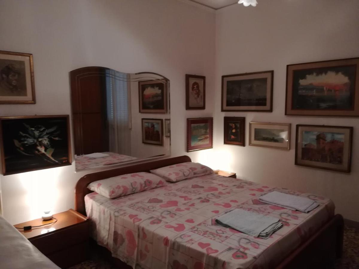 Casa Gramsci Bed & Breakfast Modena Bagian luar foto