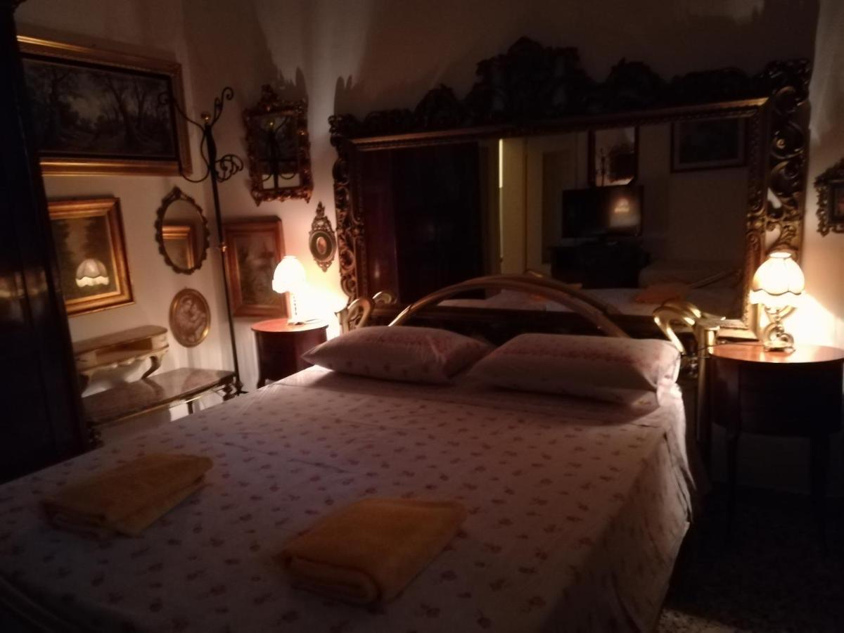 Casa Gramsci Bed & Breakfast Modena Bagian luar foto